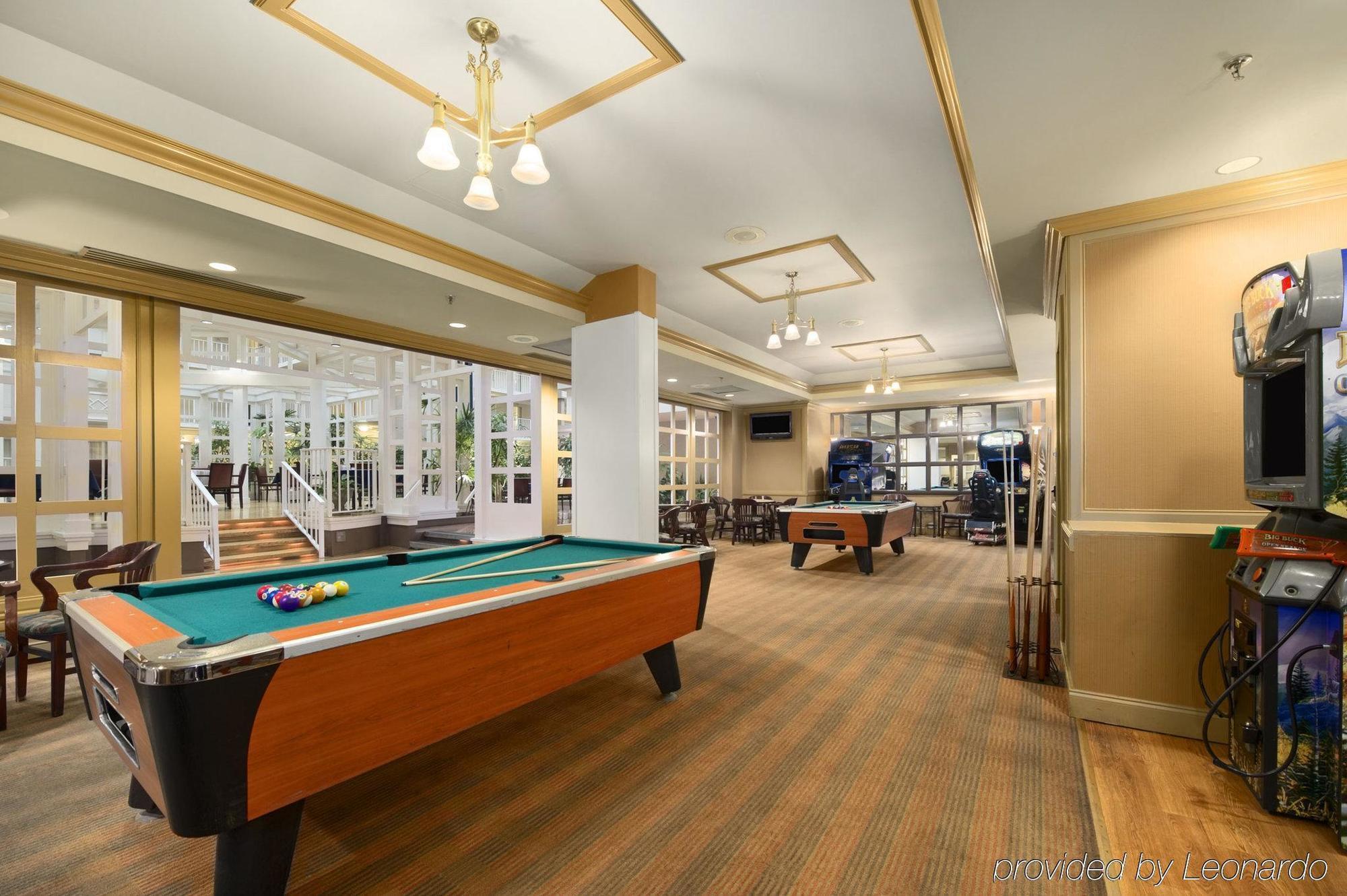 Embassy Suites By Hilton Atlanta Airport College Park Facilidades foto